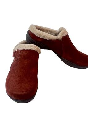 Clarks Roseville Clogs Womens Size 5 New Color: Mahogany